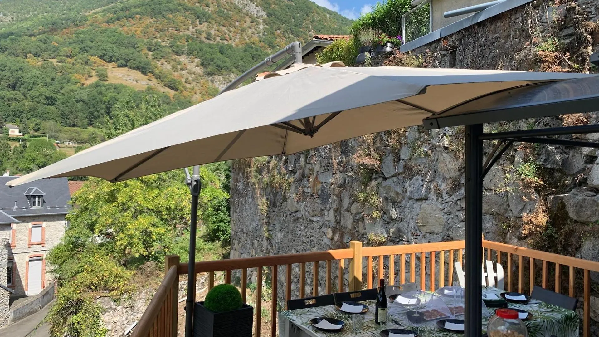 Villa L'Antre II : Maison Cosy / Ambiance Chalet. Mauleon-Barousse France